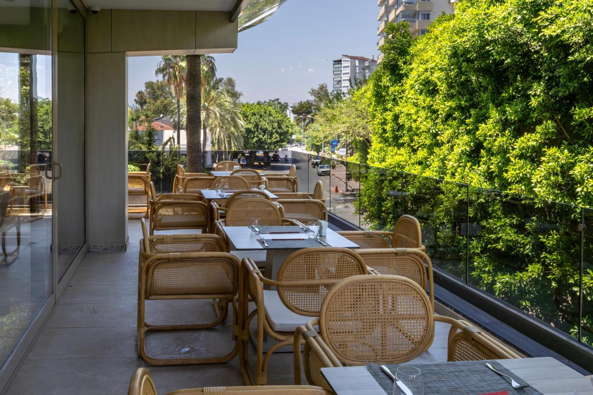 Delta Hotels By Marriott Antalya Lara - Adult Only Luaran gambar